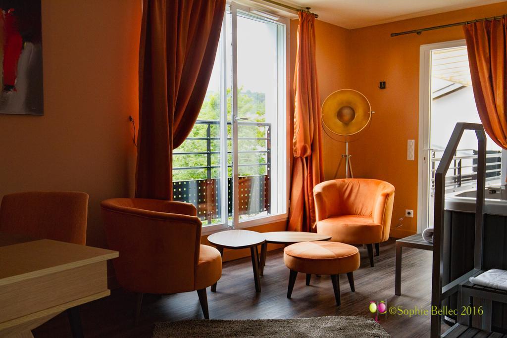 L'Hostellerie D'Acquigny Exteriör bild